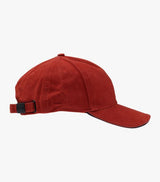 Casquette rouge brique