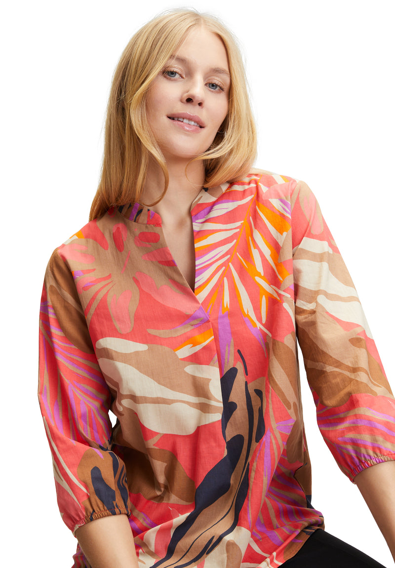 Blouse motifs tropical