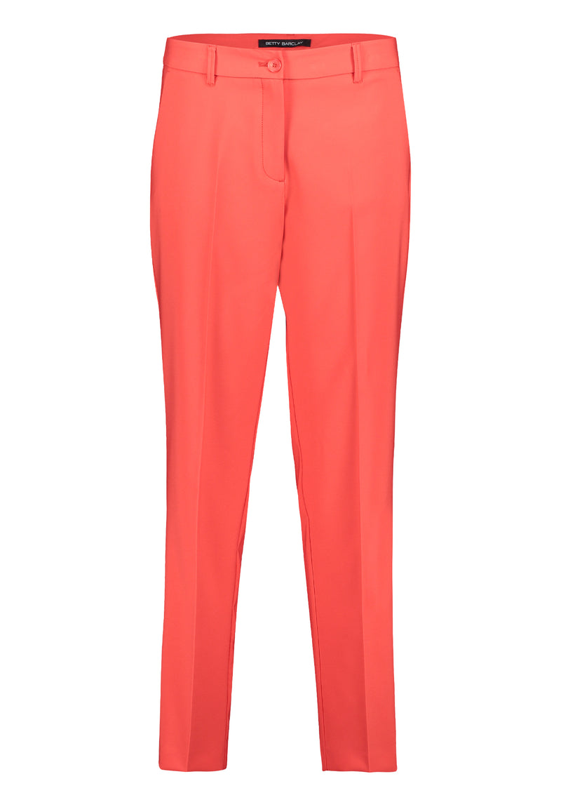 Pantalon rouge avec pli