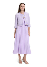 Robe avec bas plissé parme