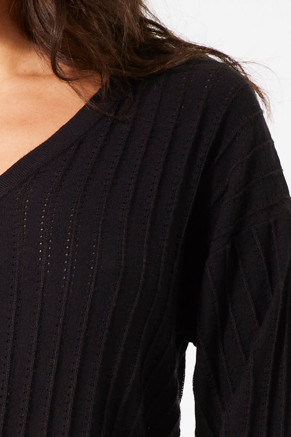 Pull col V noir