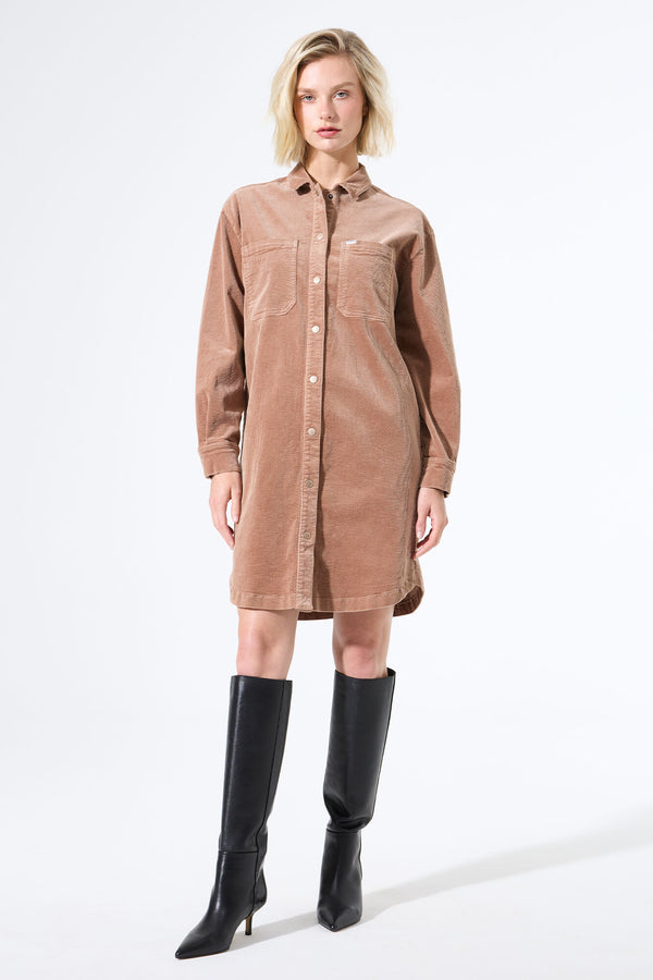 Robe en velours côtelé