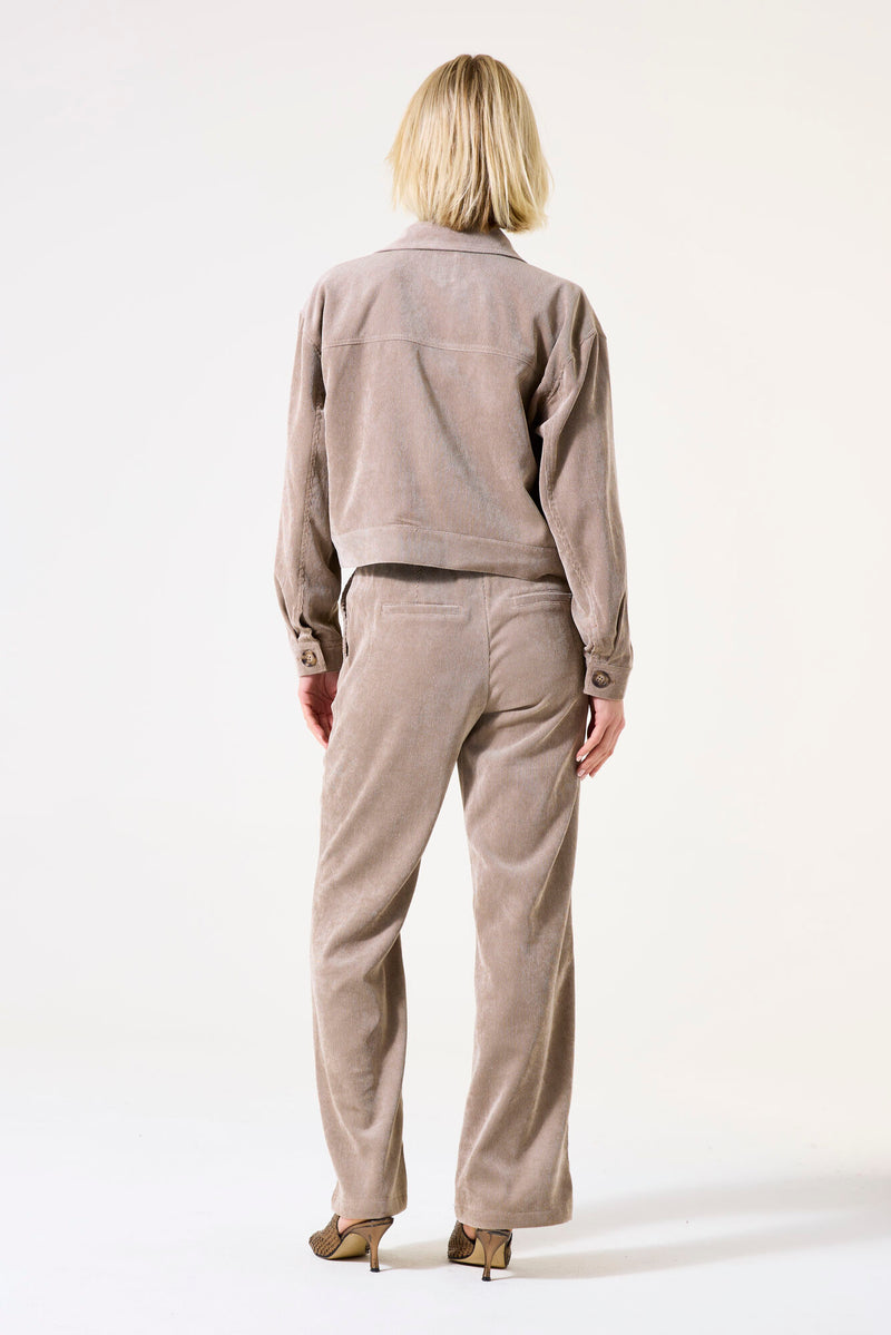 Pantalon en velours côtelé taupe