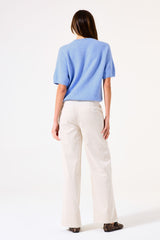 Pull bleu