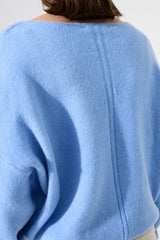 Pull bleu