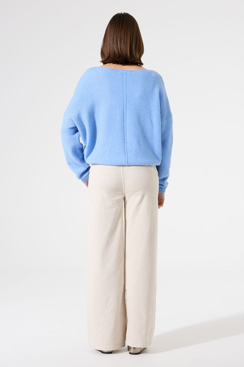 Pull bleu