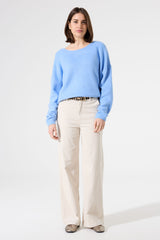 Pull bleu