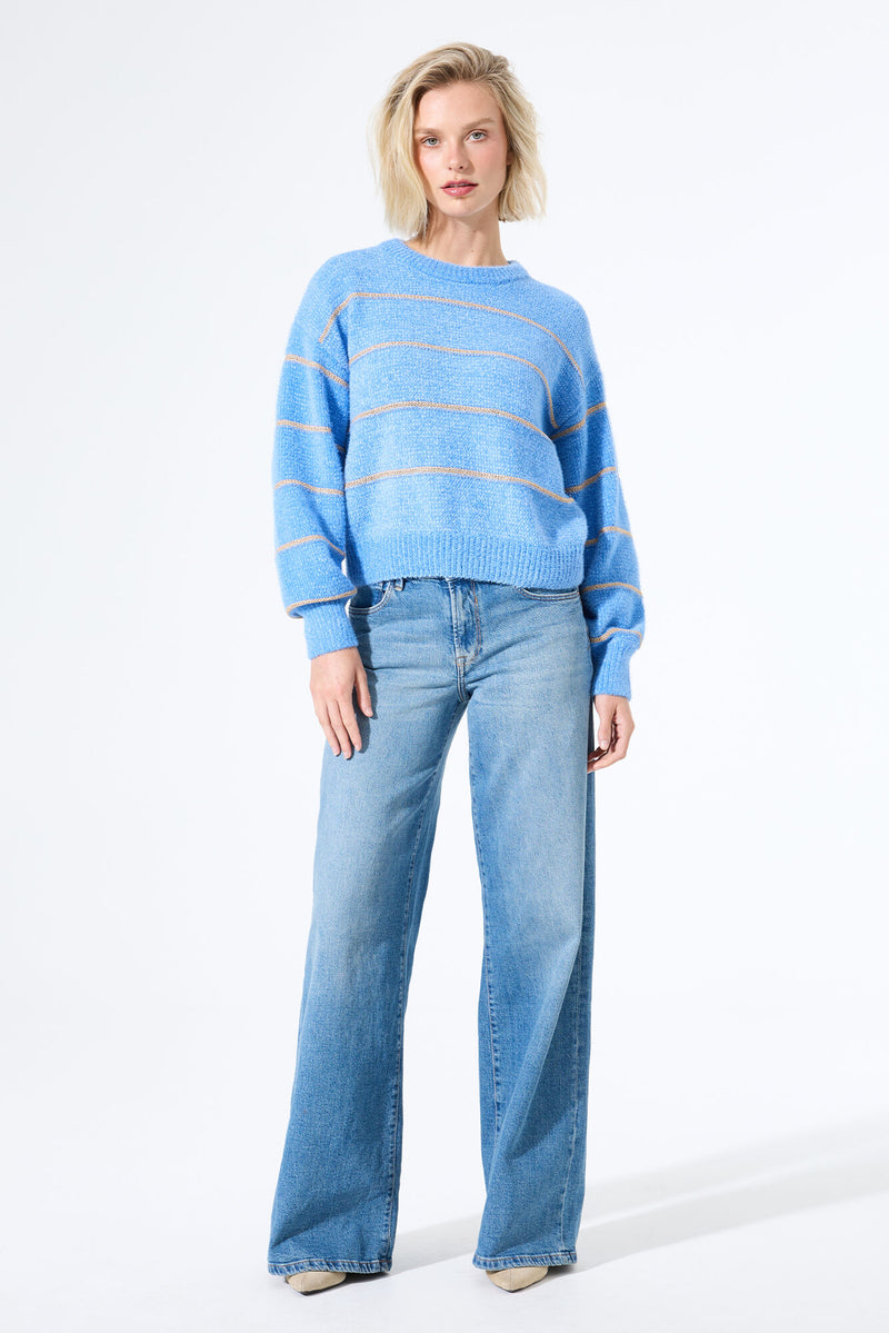 Pull rayé bleu clair