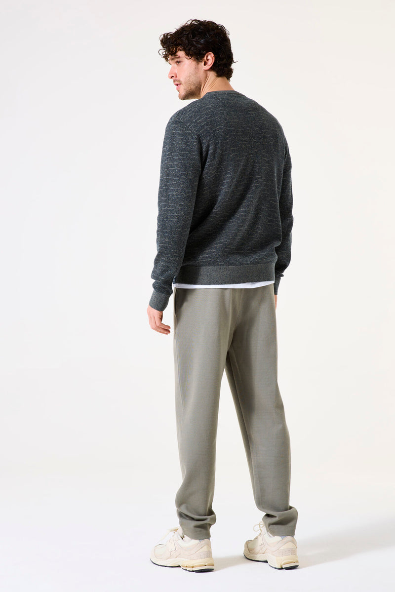 Pull bleu foncé