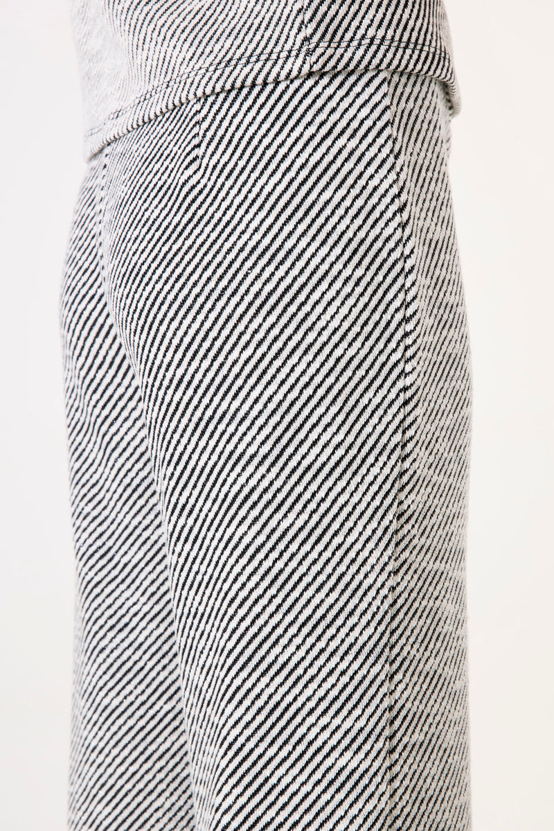 Pantalon à motis