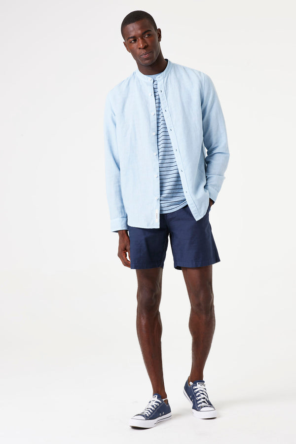 Chemise bleu clair