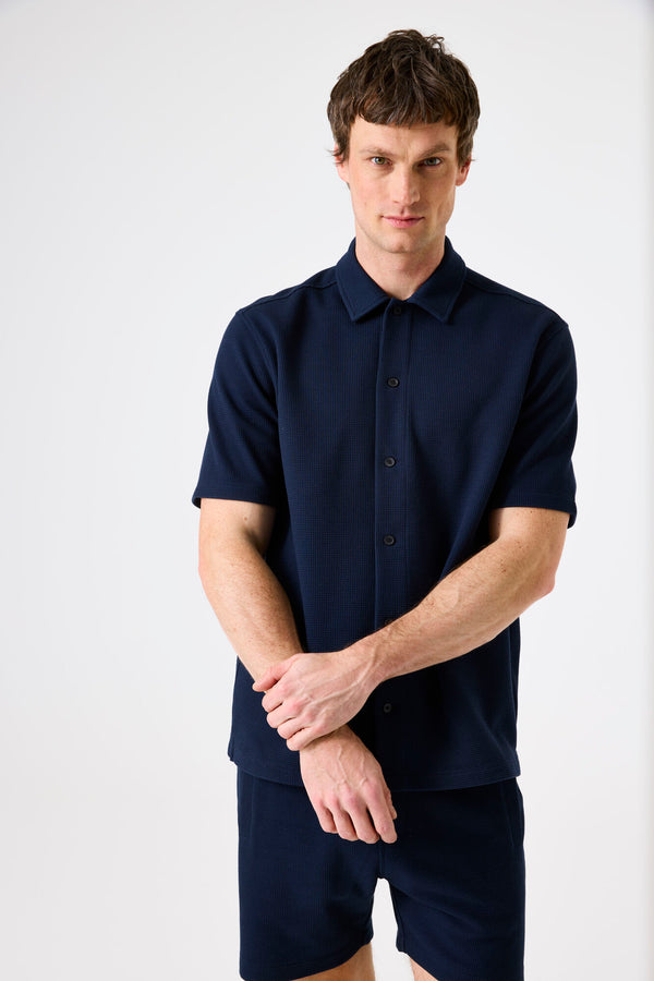 Chemise bleu foncé